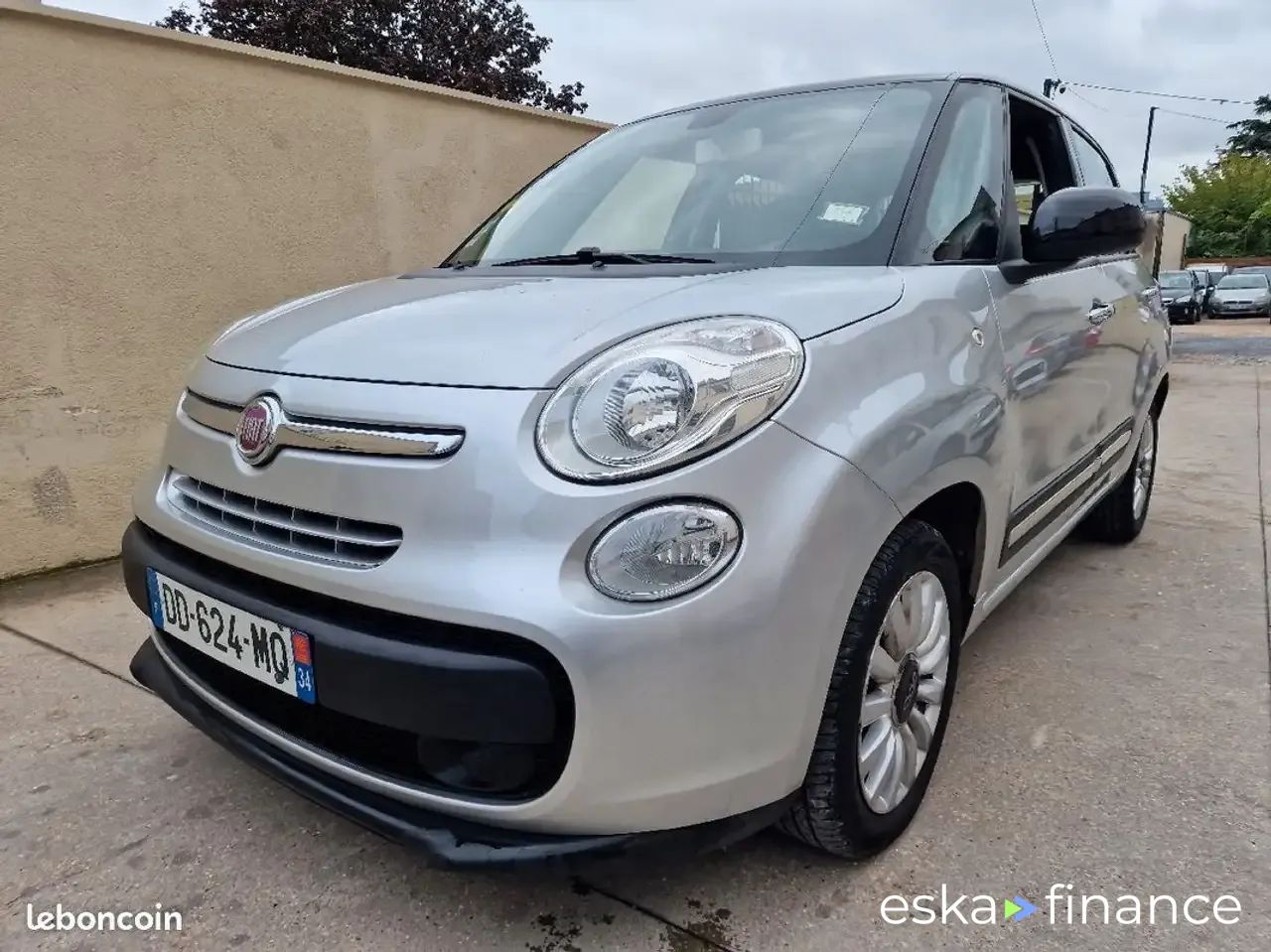 Finansowanie Transport pasażerów Fiat 500L 2014