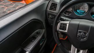 Lízing Kupé Dodge Challenger 2011