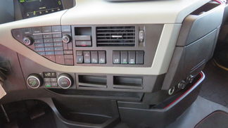 Lízing Traktor Volvo 500 2016