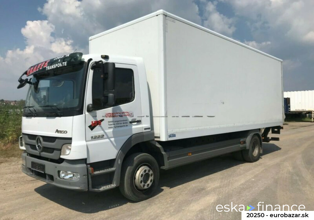 Closed truck MERCEDES ATEGO 2013