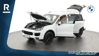 Leasing SUV Porsche Cayenne 2016
