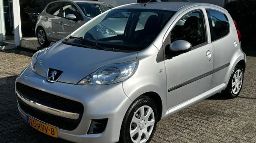 Peugeot 107 2011