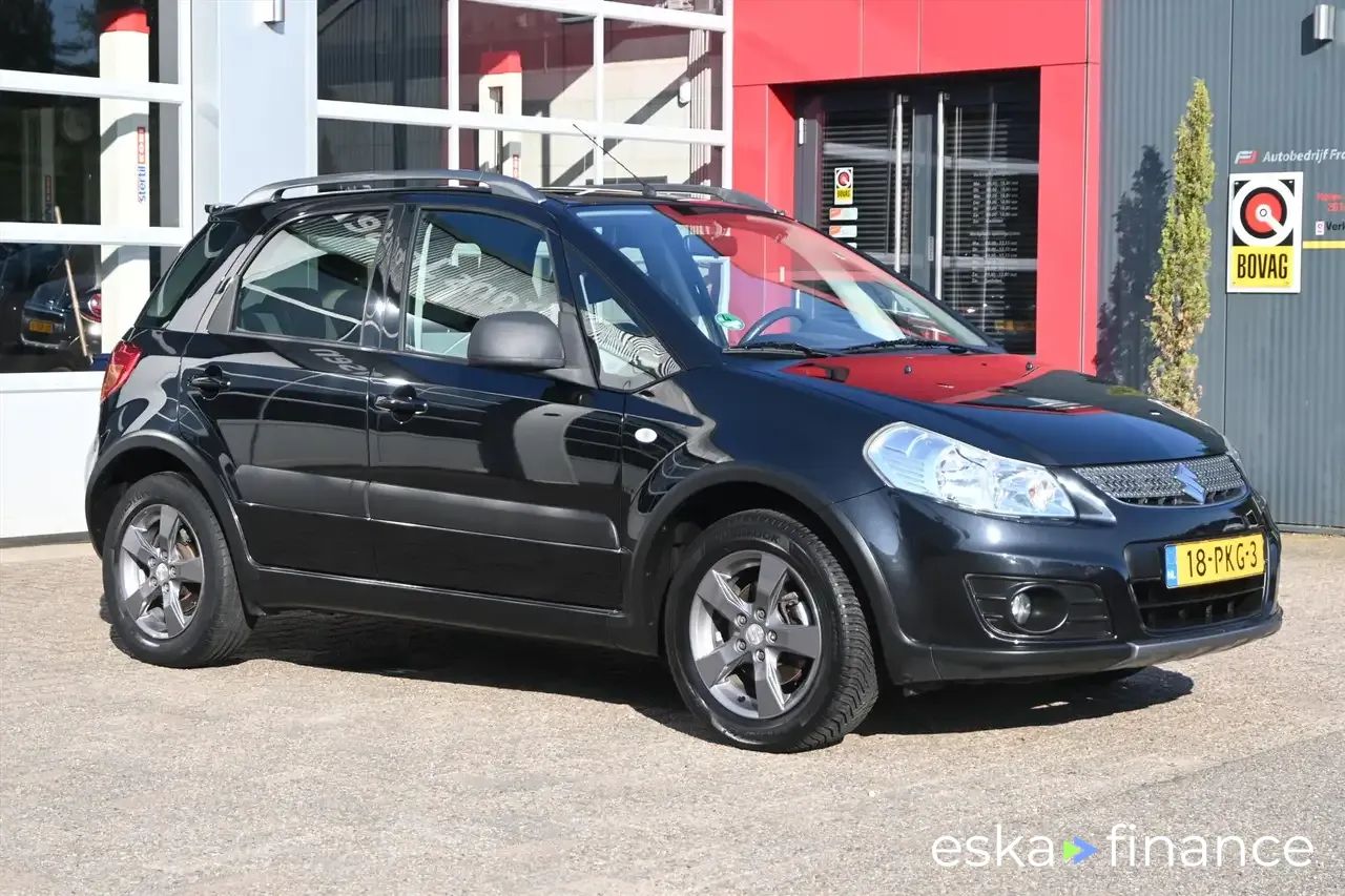 Leasing Hayon Suzuki SX4 2011