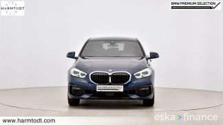 Hatchback BMW 118 2023