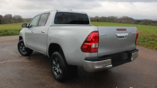 Finansowanie SUV Toyota Hilux 2024