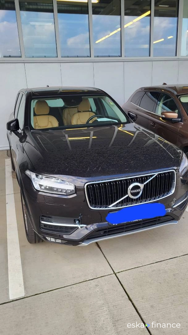 Lízing SUV Volvo XC90 2015