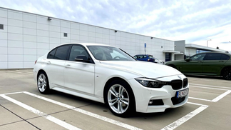 Lízing Sedan BMW RAD 3 2019