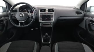 Lízing Hatchback Volkswagen Polo 2015