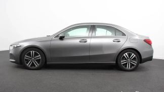 Lízing Sedan MERCEDES A 200 2021