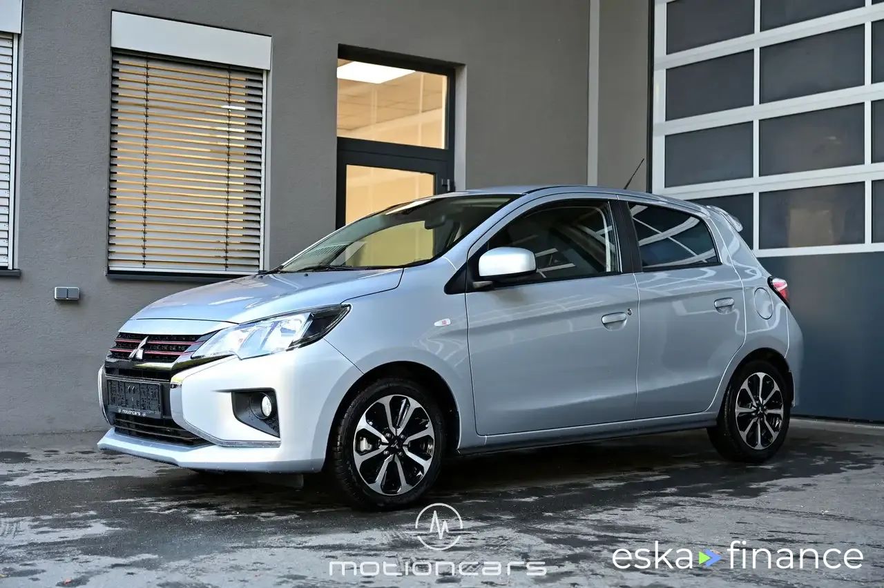 Leasing Sedan Mitsubishi Space Star 2024