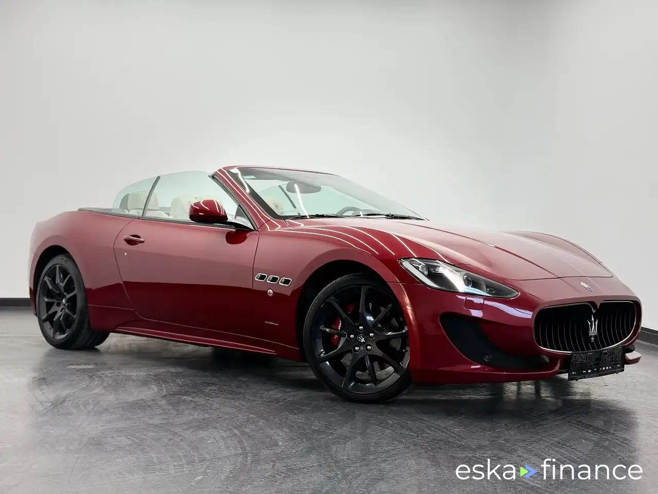 Leasing Convertible Maserati GranCabrio 2014