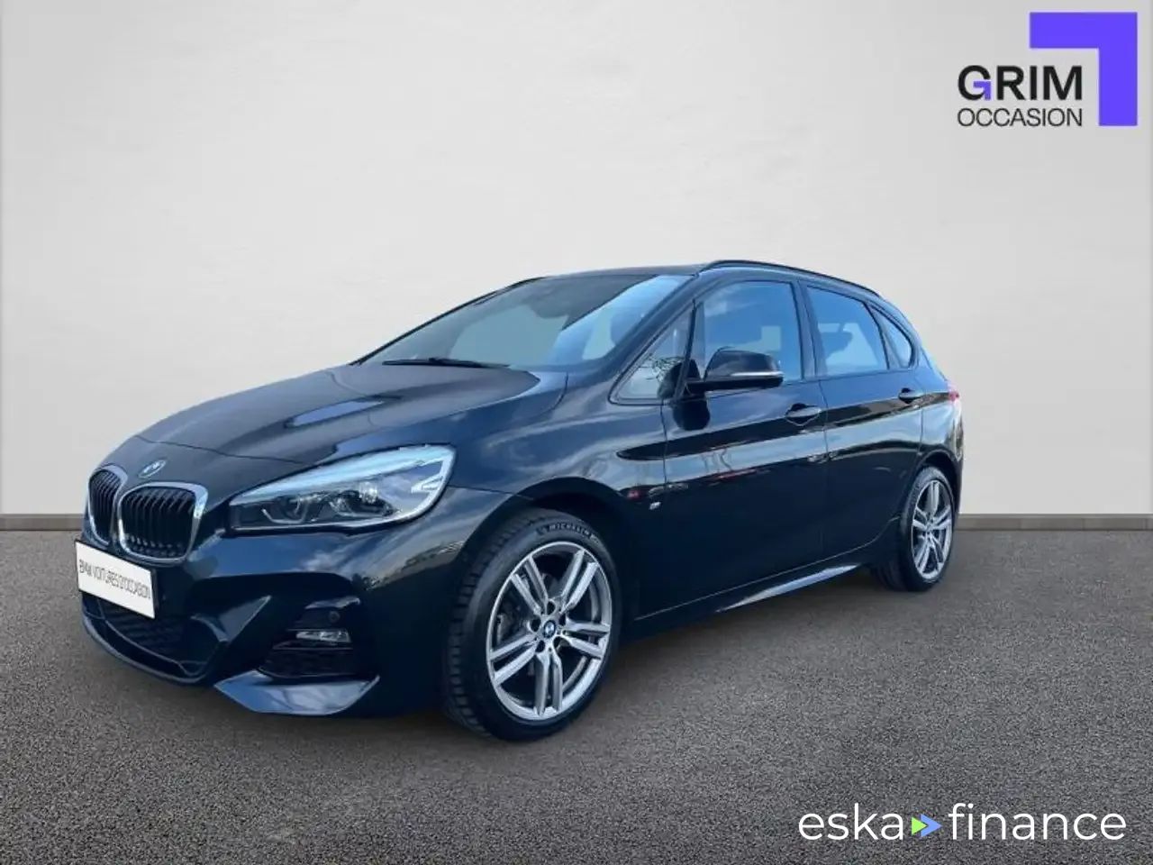 Leasing Hatchback BMW 218 2020