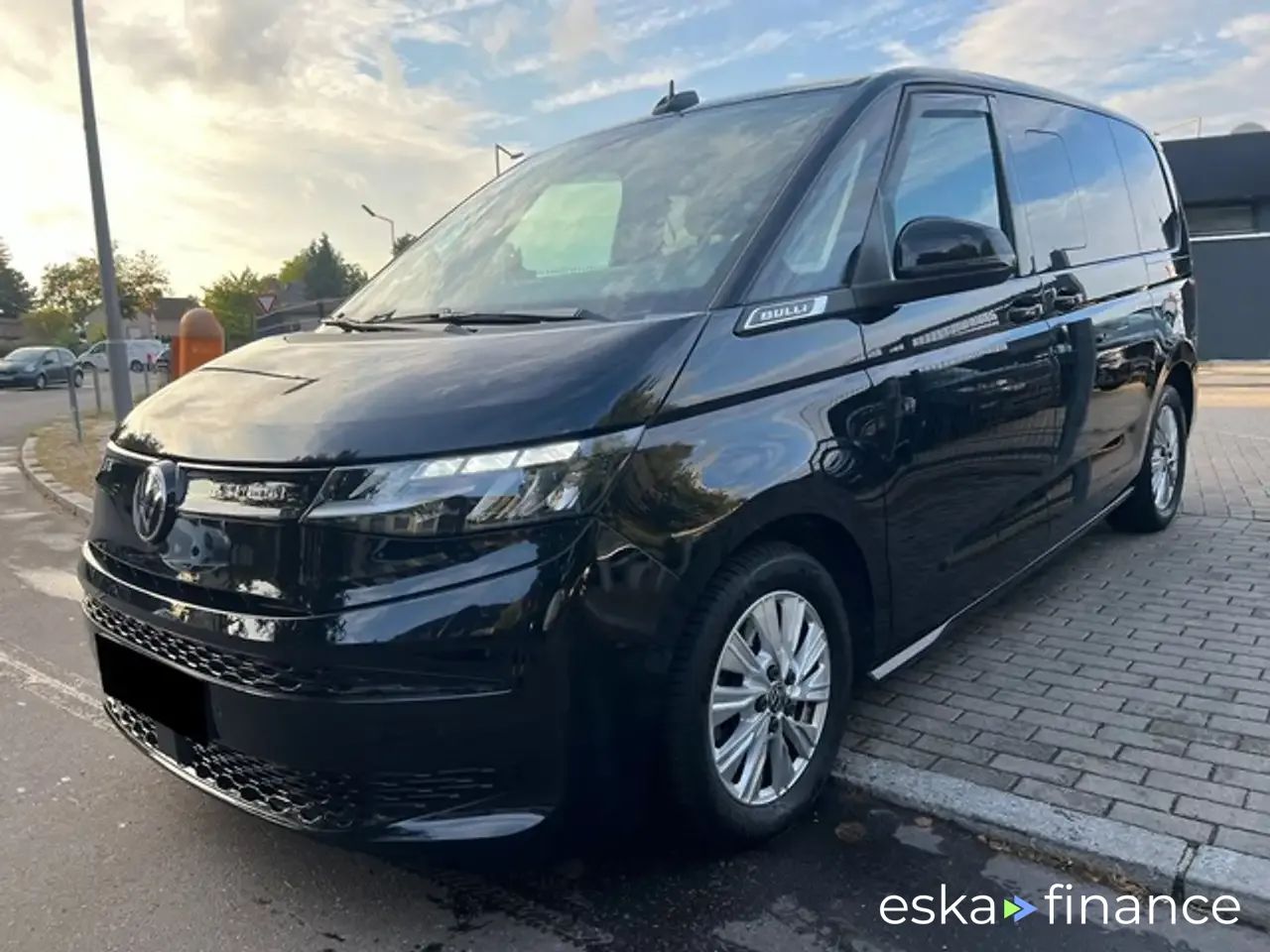 Transport pasażerów Volkswagen T7 Multivan 2023