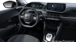Lízing Sedan Peugeot 208 2025