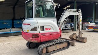 Finansowanie Koparka gąsienicowa Takeuchi TB230 2017