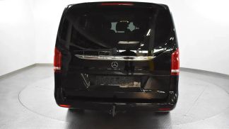 Lízing Hatchback MERCEDES V 300 2020