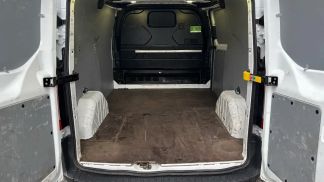 Lízing Hatchback Ford Transit 2017