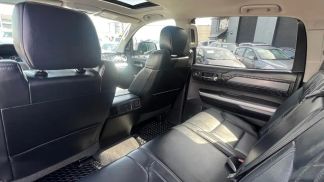 Finansowanie SUV Toyota Tundra 2016