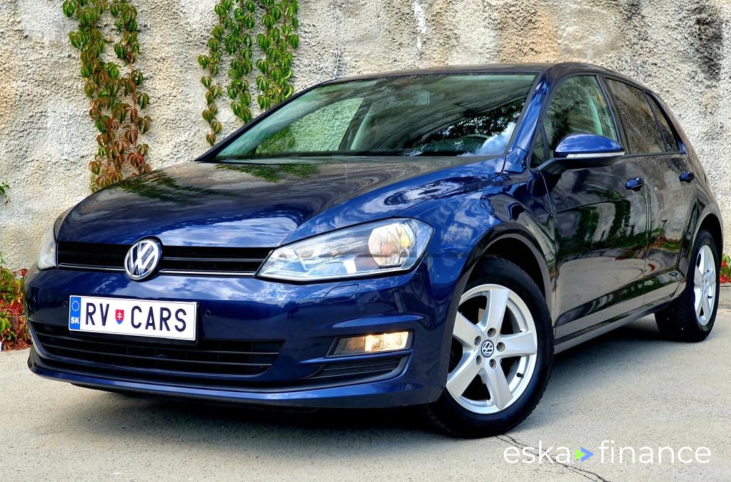 Lízing Hatchback Volkswagen Golf 2016