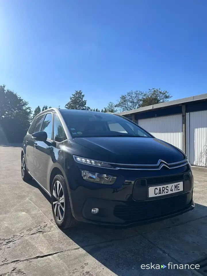 Lízing Hatchback Citroën C4 SpaceTourer 2020