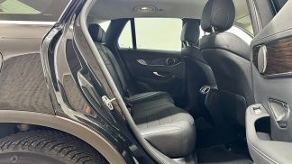 Finansowanie SUV MERCEDES GLC 300 2021