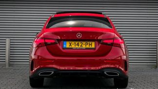 Lízing Sedan MERCEDES A 180 2024