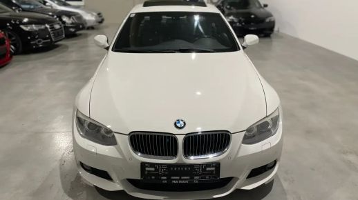 BMW 325 2010