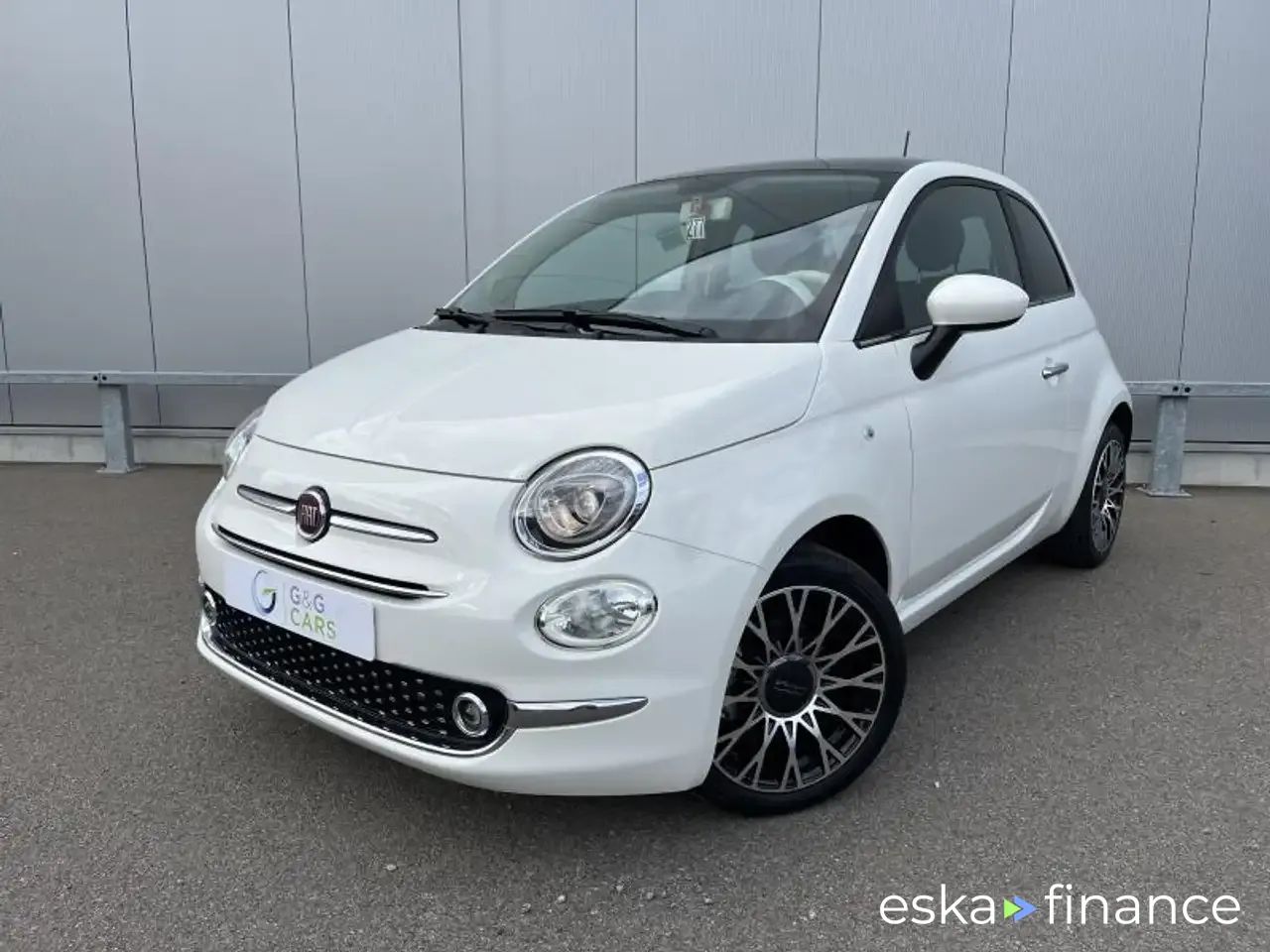 Lízing Hatchback Fiat 500 2023