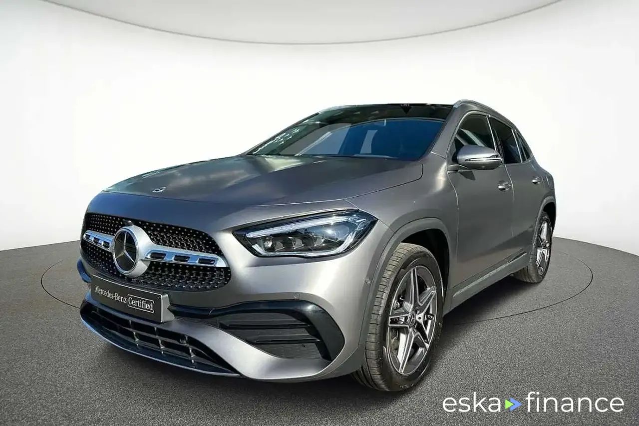 Financování SUV MERCEDES GLA 250 2023