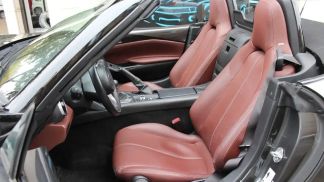 Financování Konvertibilní Mazda MX-5 2019