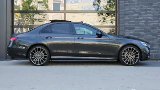 Lízing Sedan MERCEDES E 300 2023
