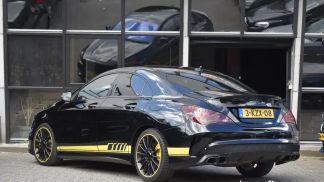 Lízing Sedan MERCEDES CLA 180 2013