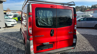 Finansowanie Zamknięte pudełko Renault Trafic 2014