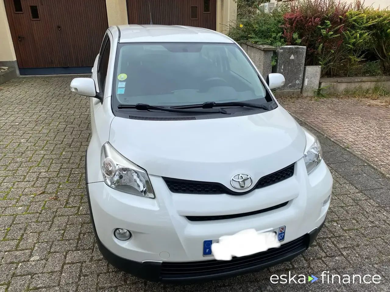Leasing Fourgon Toyota Urban Cruiser 2012