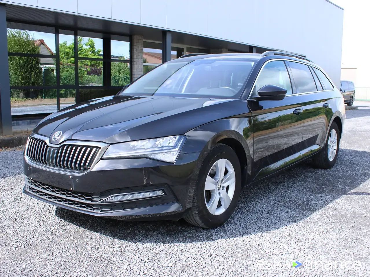 Wóz Skoda Superb 2020