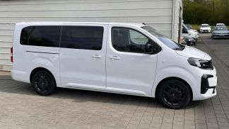 Lízing Hatchback Opel Zafira Life 2025