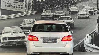 Financování Hatchback MERCEDES B 180 2017