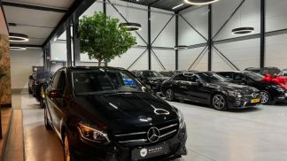 Lízing Hatchback MERCEDES B 180 2018