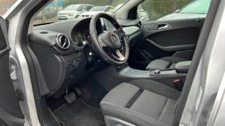 Leasing Hatchback MERCEDES B 200 2016