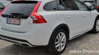 Lízing Kombi Volvo V60 Cross Country 2017