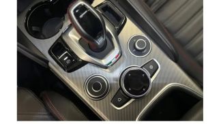 Lízing Sedan Alfa Romeo Giulia 2023