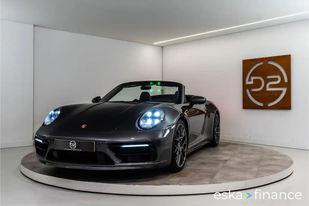 Finansowanie Zamienny Porsche 992 2019