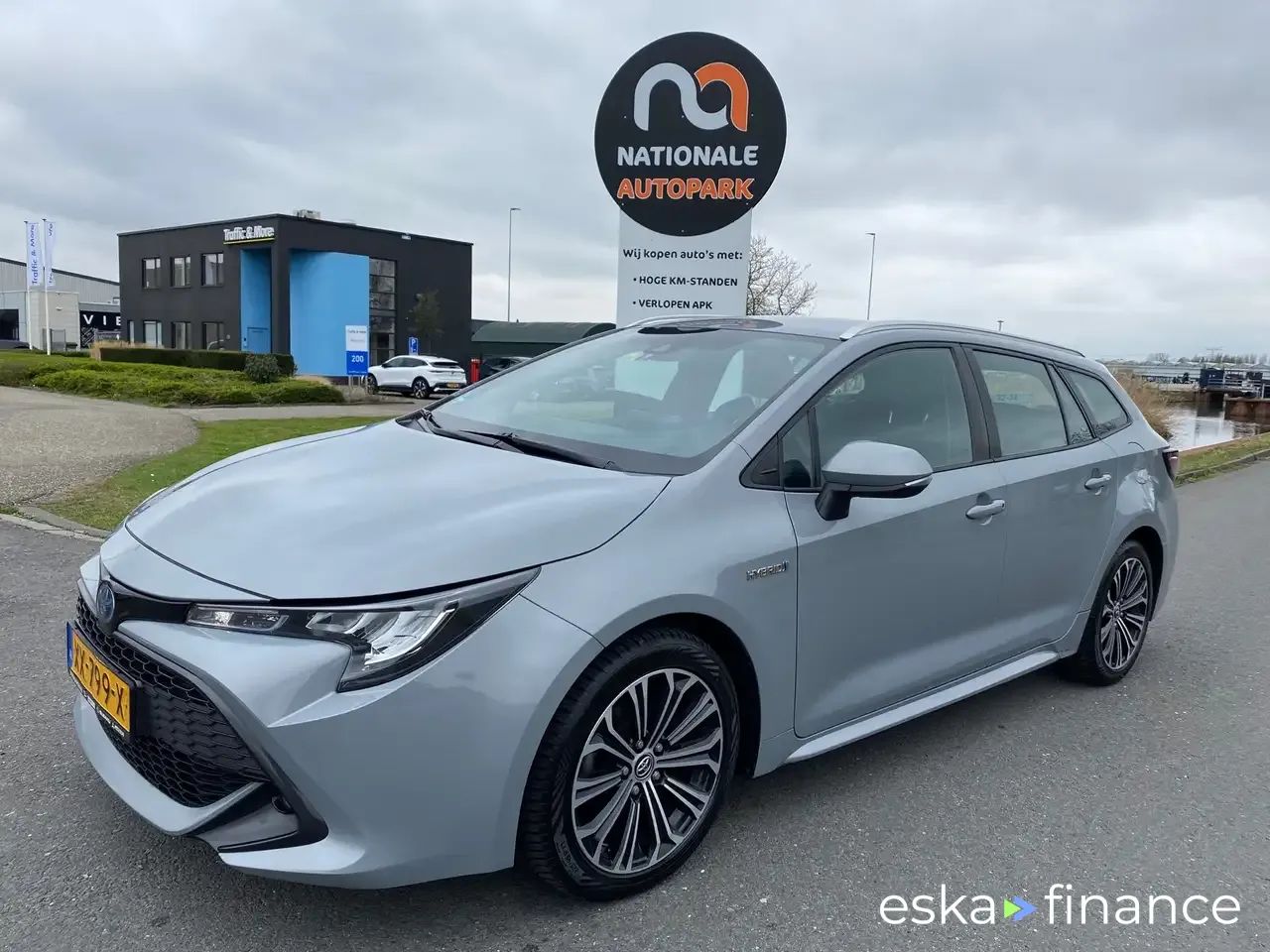 Leasing Wagon Toyota Corolla 2019