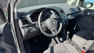Lízing Hatchback Volkswagen Touran 2011