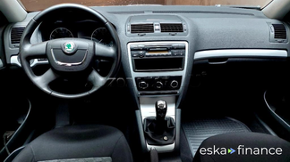 Lízing Sedan Skoda Octavia 2010