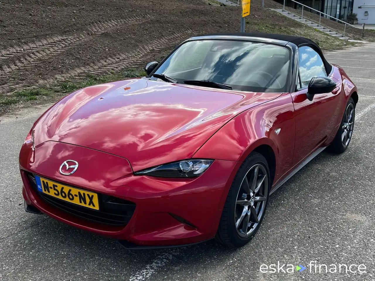 Lízing Kabriolet Mazda MX-5 2015