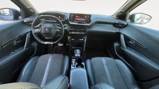 Lízing Hatchback Peugeot 208 2023
