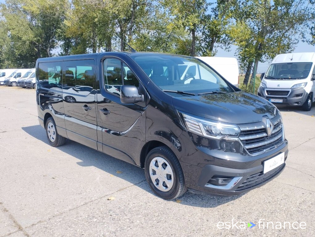 Lízing Osobná doprava Renault TRAFIC PASSENGER 2024