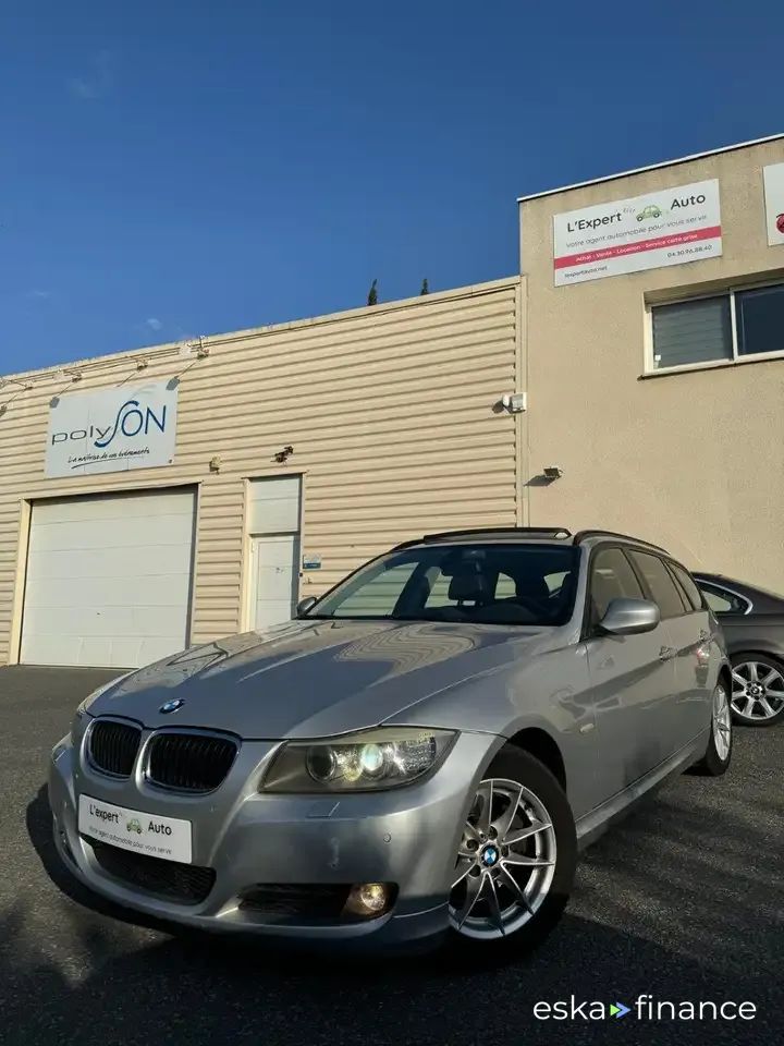 Lízing Kombi BMW 320 2010