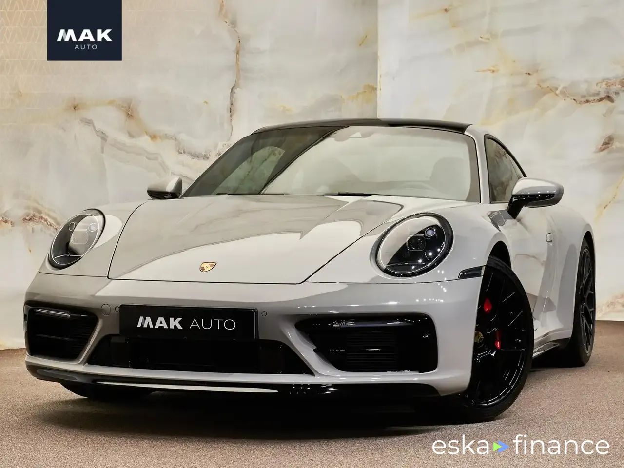 Financování Kupé Porsche 992 2020